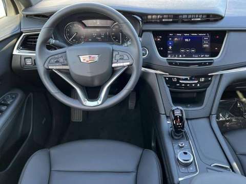 ремонт Cadillac XT6  в Москве