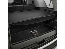 Шторка багажного отделения