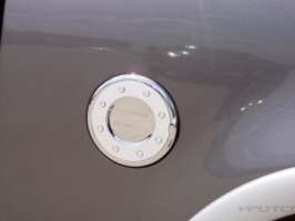 Накладка на крышку бензобака